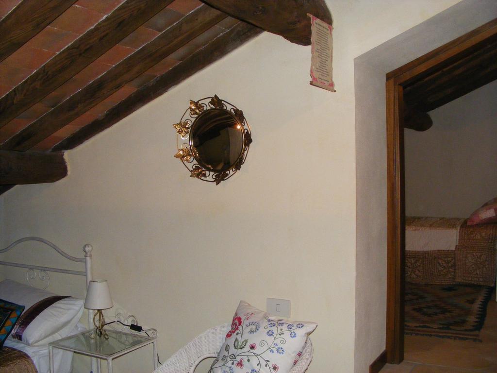 Hotel Casa Marchi Bagni di Lucca Pokoj fotografie